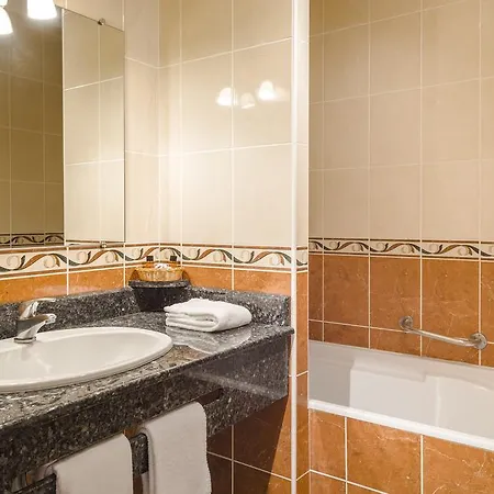 Minvielle - Les Oliviers 3*