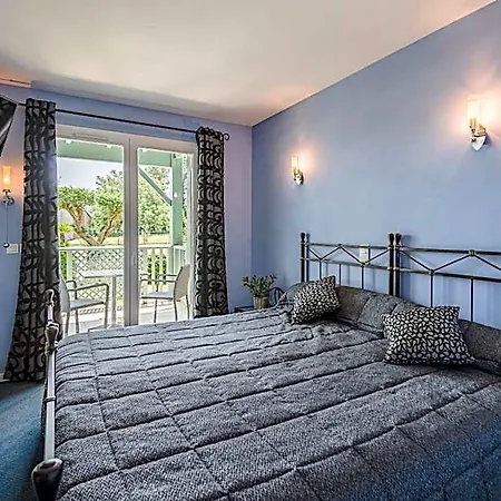 Minvielle - Les Oliviers Otel 3*